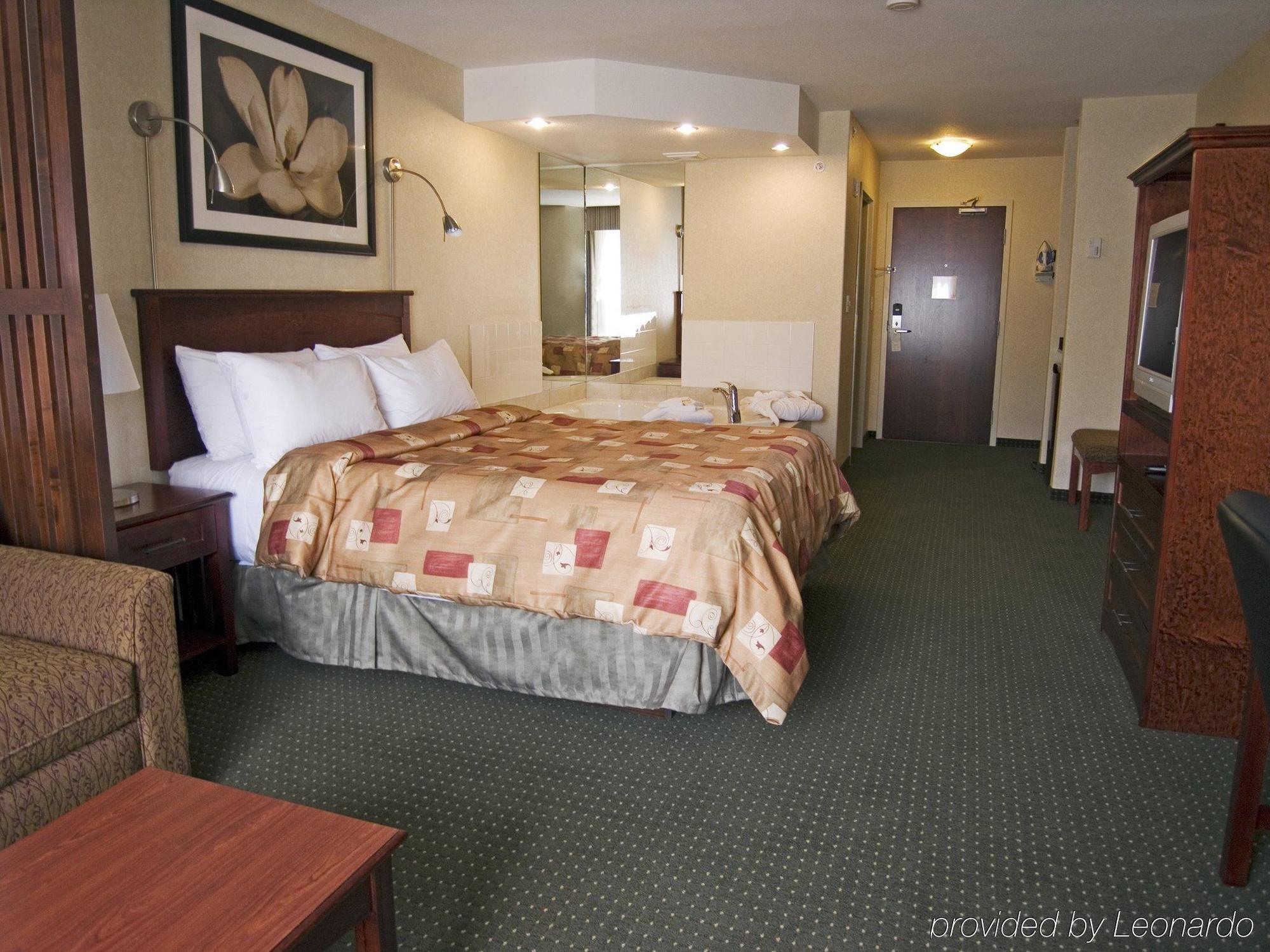 Lakeview Inns & Suites - Slave Lake Номер фото