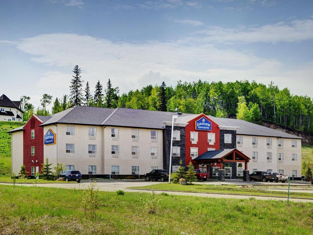 Lakeview Inns & Suites - Slave Lake Экстерьер фото