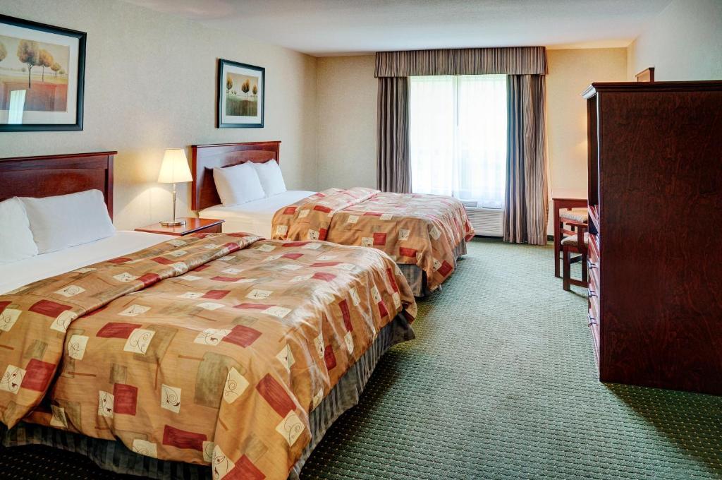 Lakeview Inns & Suites - Slave Lake Номер фото