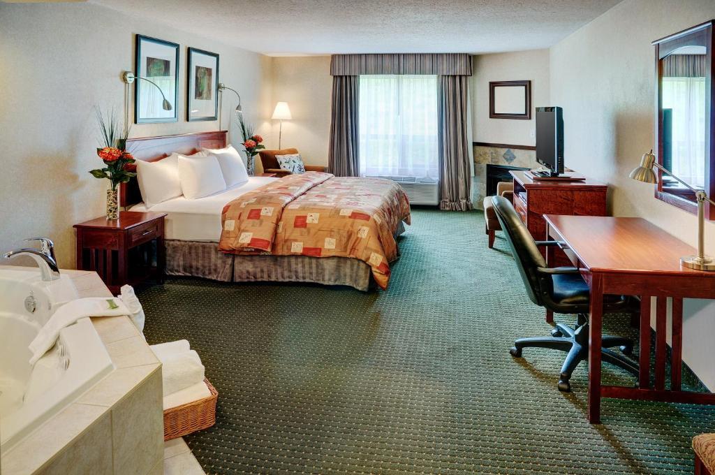 Lakeview Inns & Suites - Slave Lake Экстерьер фото